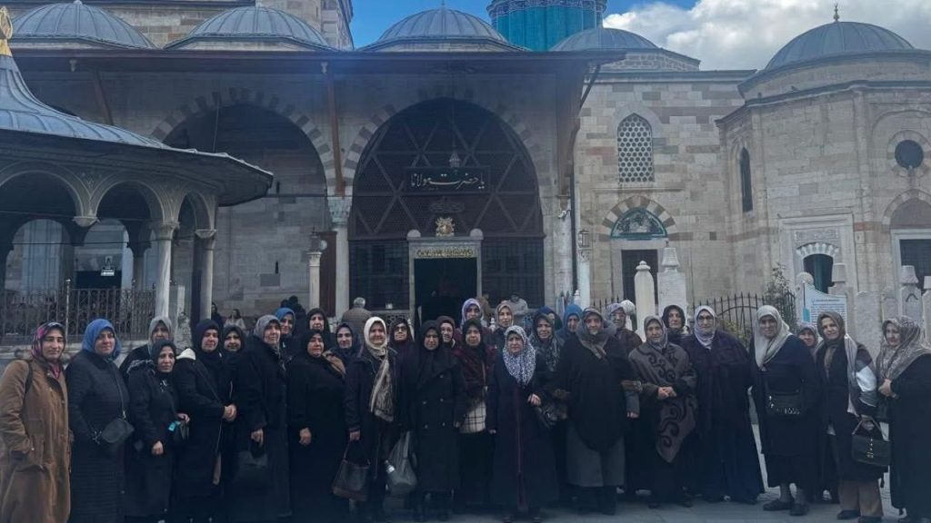 İmranlı kadınlarından Konya’ya anlamlı ilk ziyaret