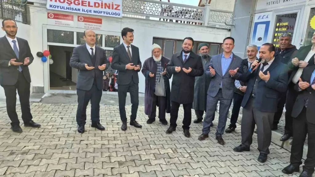 Koyulhisar’da yeni Kur’an kursu törenle hizmete açıldı