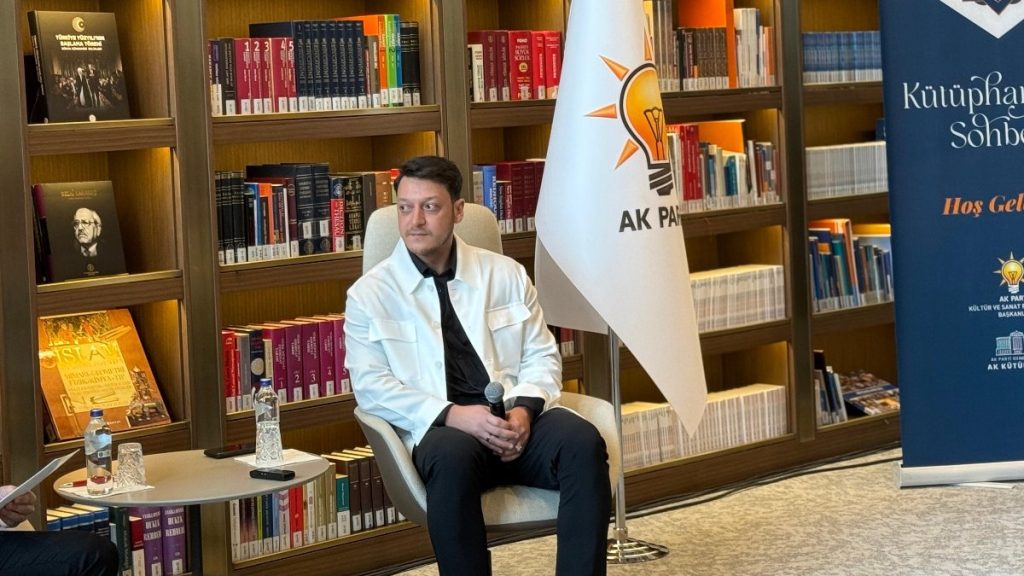 Mesut Özil, Kütüphane Sohbetleri’nde samimi açıklamalarda bulundu