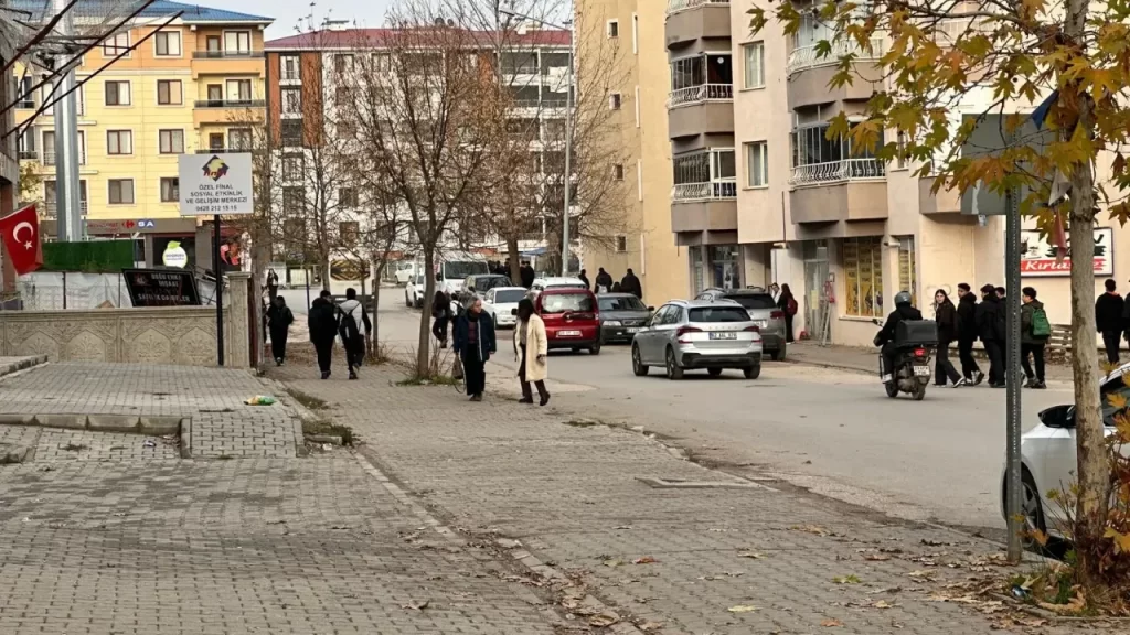 Pülümür’de 4.2 büyüklüğünde deprem meydana geldi