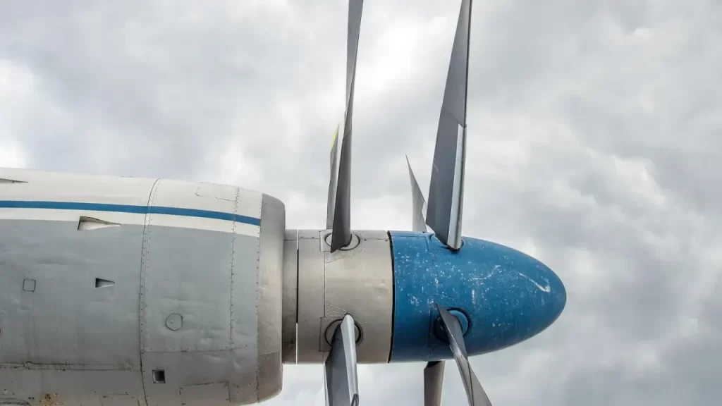 Rusya’da Askeri Uçak Test Uçuşu Sırasında Düşürüldü