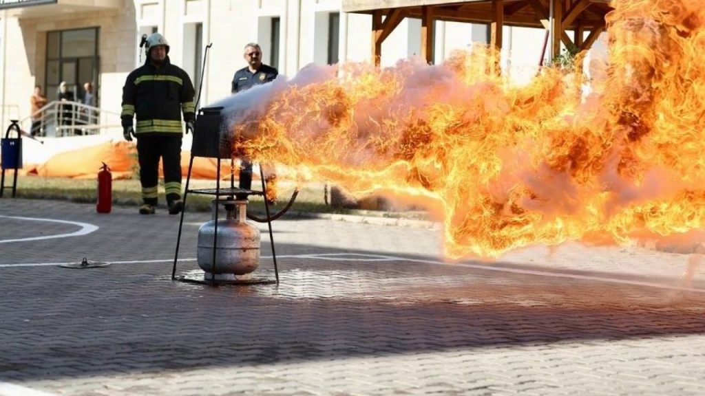 Sivas Belediyesi İtfaiye Müdürlüğü 24 Personel Alımı Yapacak