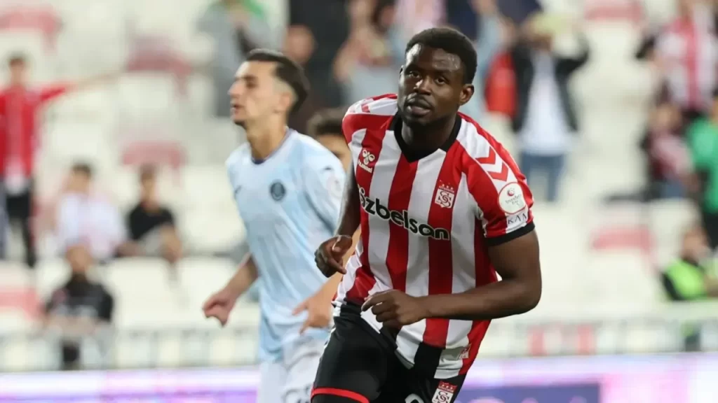 Sivasspor, 38 Haftalık Sürecin İlk Devresini Bitiriyor