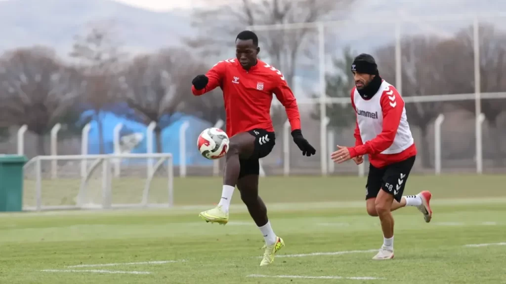 Sivasspor Bandırmaspor Maçı Hazırlıklarına Devam Ediyor