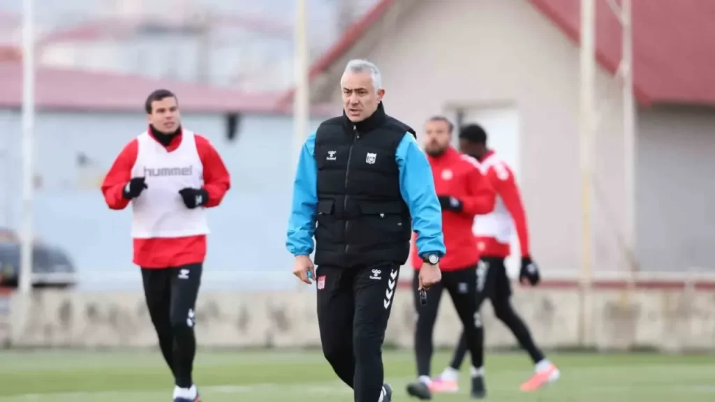 Sivasspor, Bandırmaspor’a Karşı Sahaya Çıkacak