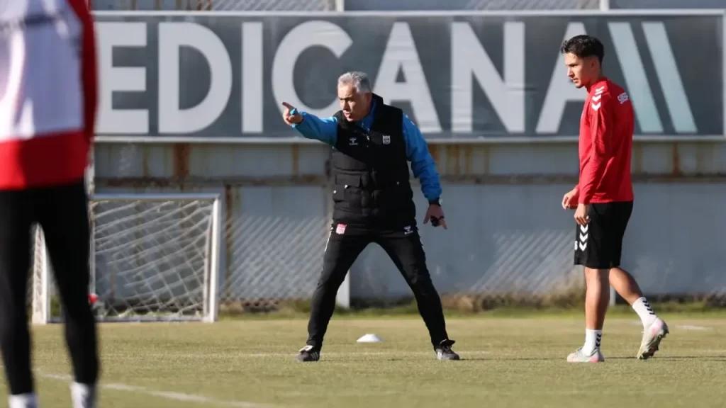 Sivasspor, İstanbulspor Maçı Hazırlıklarını Sürdürüyor