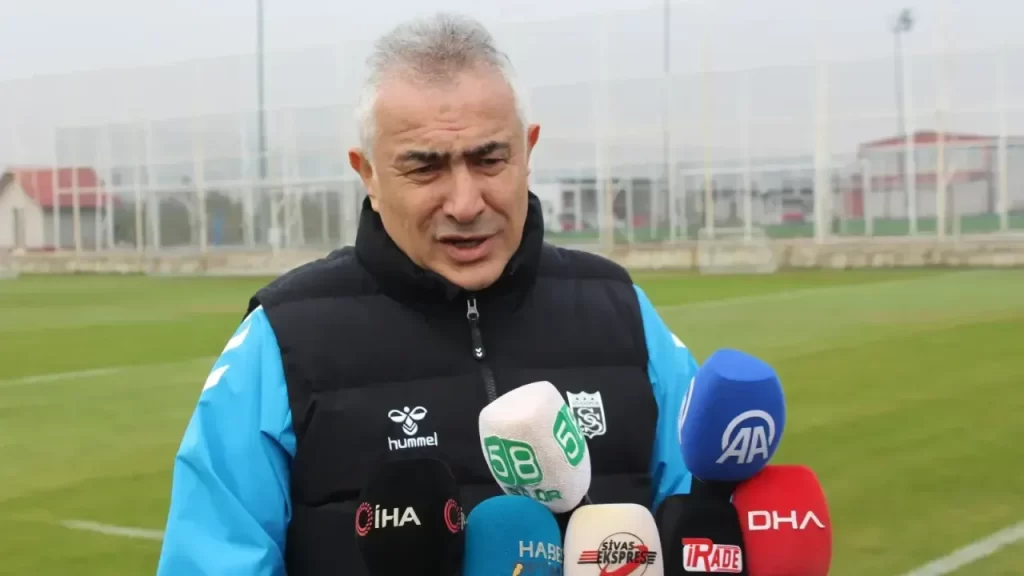 Sivasspor Teknik Direktörü Altıparmak: Oyun Planımız Tuttu