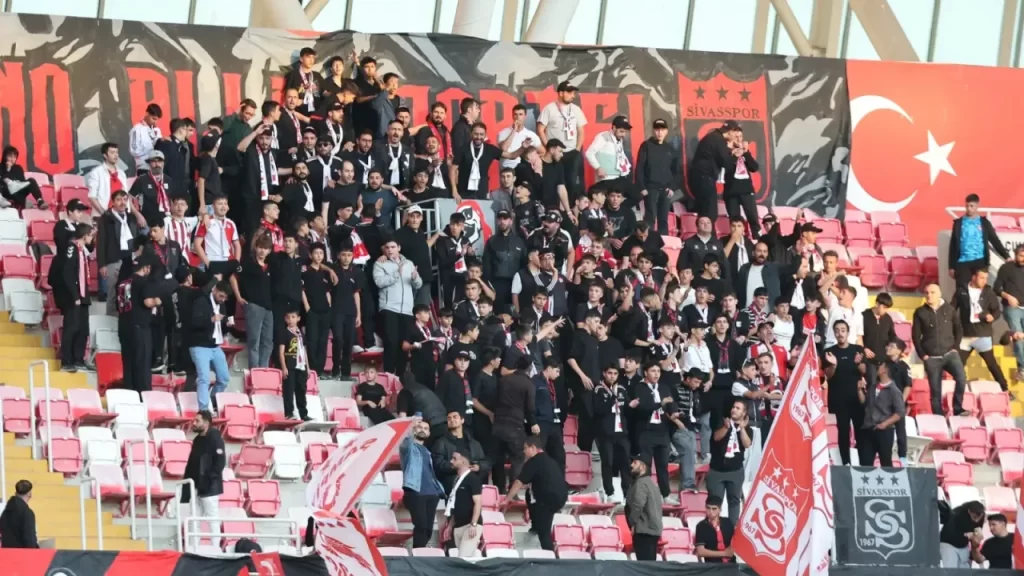 Sivasspor ve Arca Çorum FK Süper Lig mücadelesi saat 16:00’da