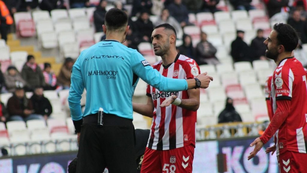 Sivasspor’un Deplasman Performansı 2025/26 Süper Lig’de Dikkat Çekiyor