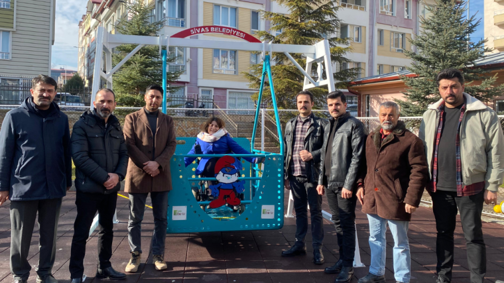 Sivas’ta Engellilere Yönelik Salıncak Projesi Hayata Geçti