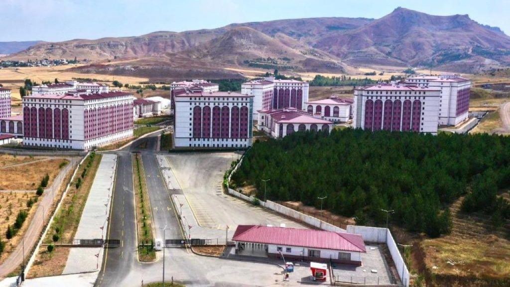 Sivas’taki yeni kreş projesi hızla tamamlanıyor