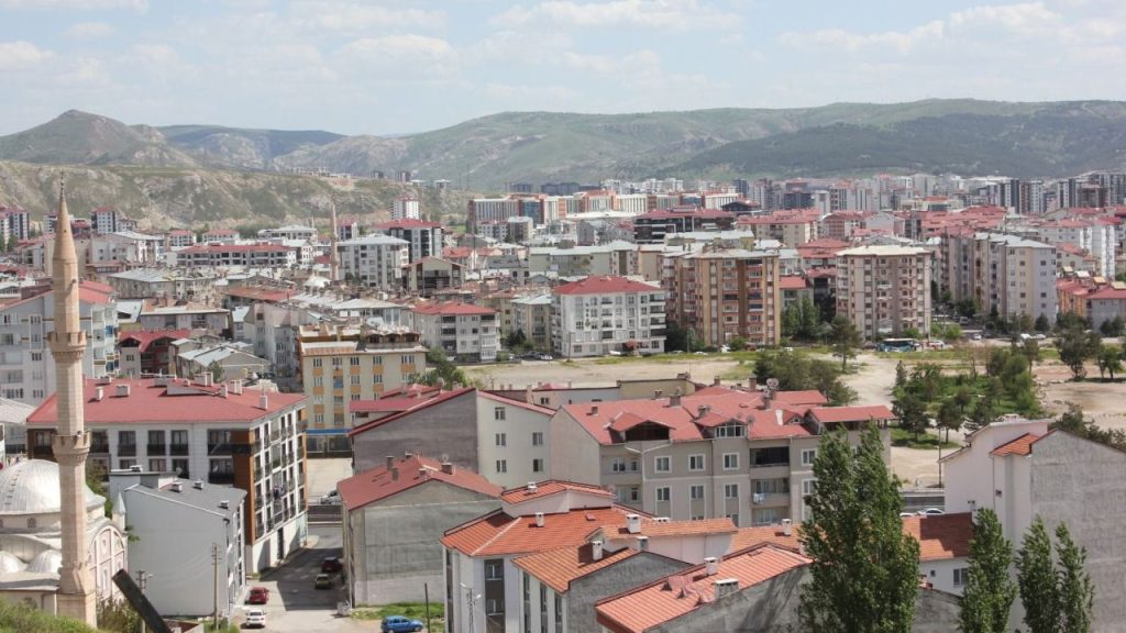 Ticaret Bakanlığı, Emlak Sektöründe Fiyat Artışlarına Sıkı Denetim