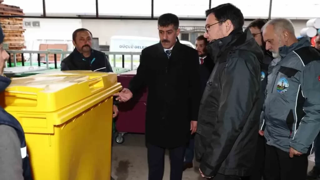 Tokat’ta Yeni Nesil Çöp Konteynerleri Devreye Alınıyor