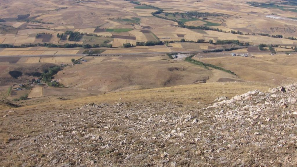 TOKİ’den Türkiye genelinde 252 arsayı açık artırmayla satma kararı