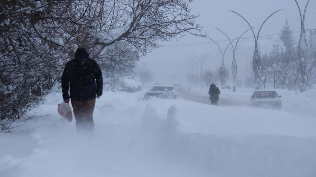Türkiye genelinde yoğun kar ve yağış uyarısı