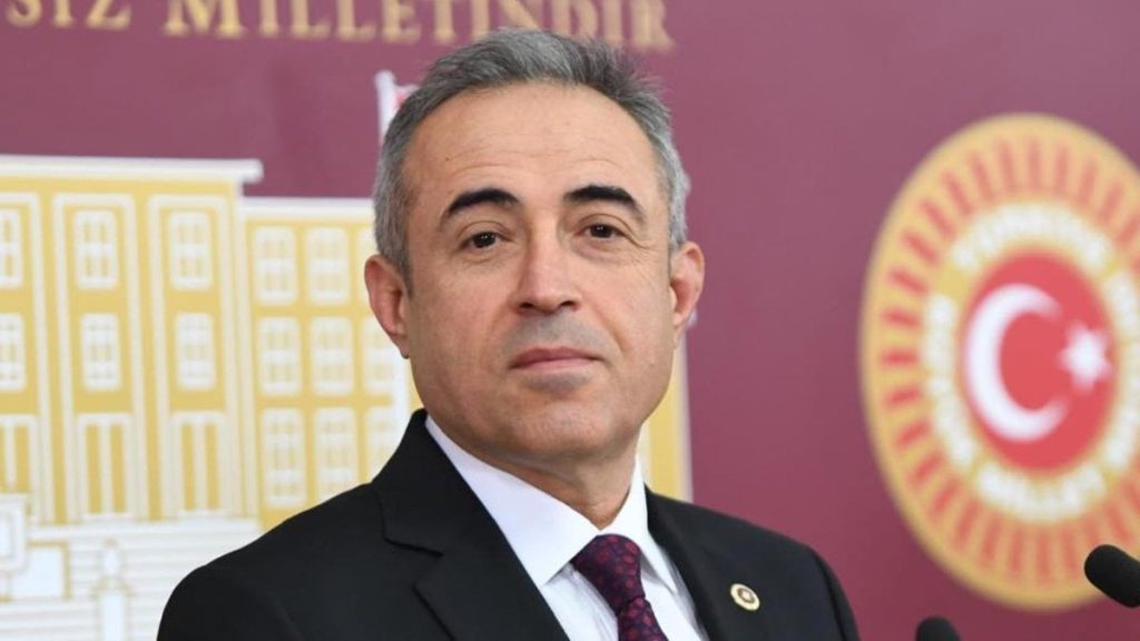 DEVA Partisi’nden Son İstifa: Kahramanmaraş Milletvekili Karatutlu AK Parti’ye Geçiyor