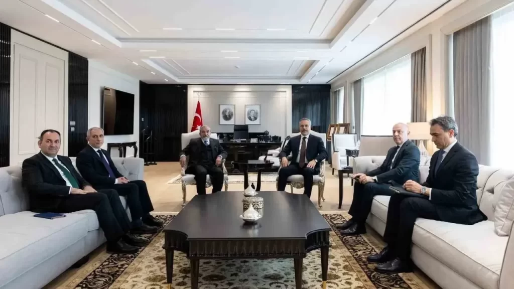 Dışişleri Bakanı Fidan, KİB Genel Sekreteri ile görüşme gerçekleştirdi