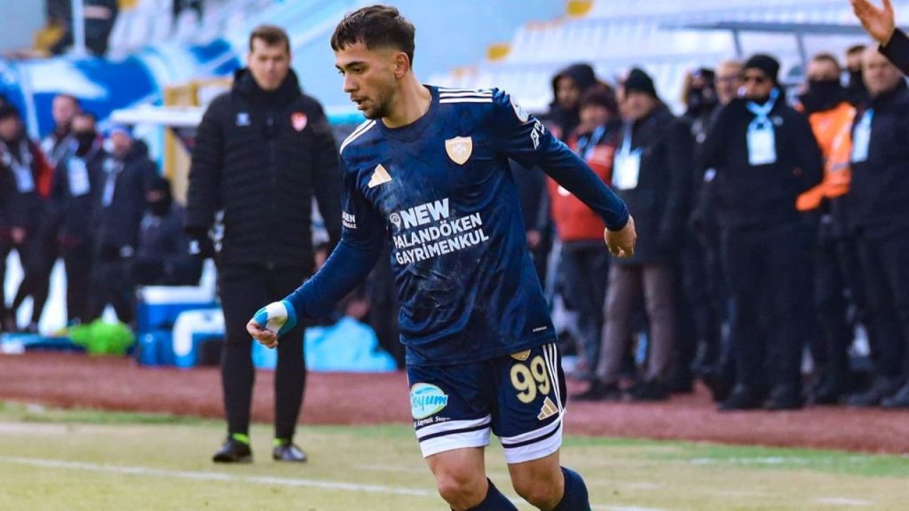 Erzurumspor, Ligde İkinci Sıraya Yükseldi ve Seri Galibiyetlerini Sıklaştırdı