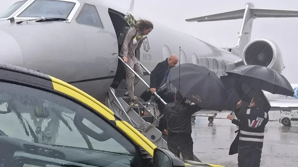 Fenerbahçe, Guendouzi ile 3 yıllık sözleşme imzaladı