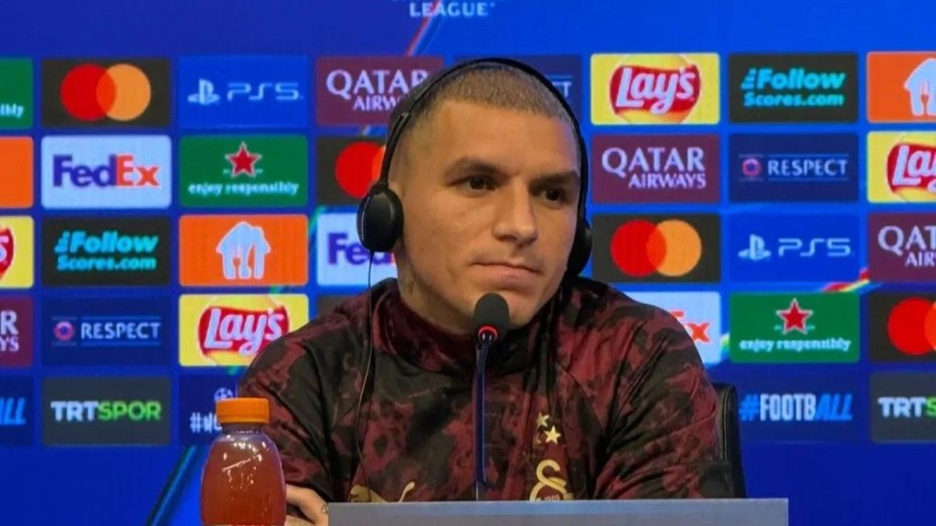 Galatasaray, Atletico Madrid Maçı Öncesinde Teknik Direktör ve Oyuncularla İzlenimlerinizi Paylaştı