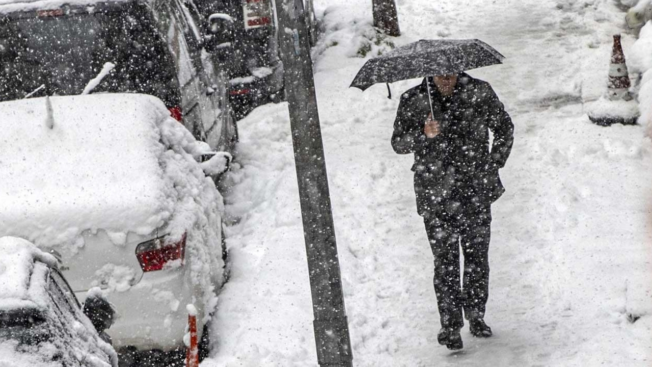 İstanbul’da Poyraz ve Düşen Sıcaklıklar