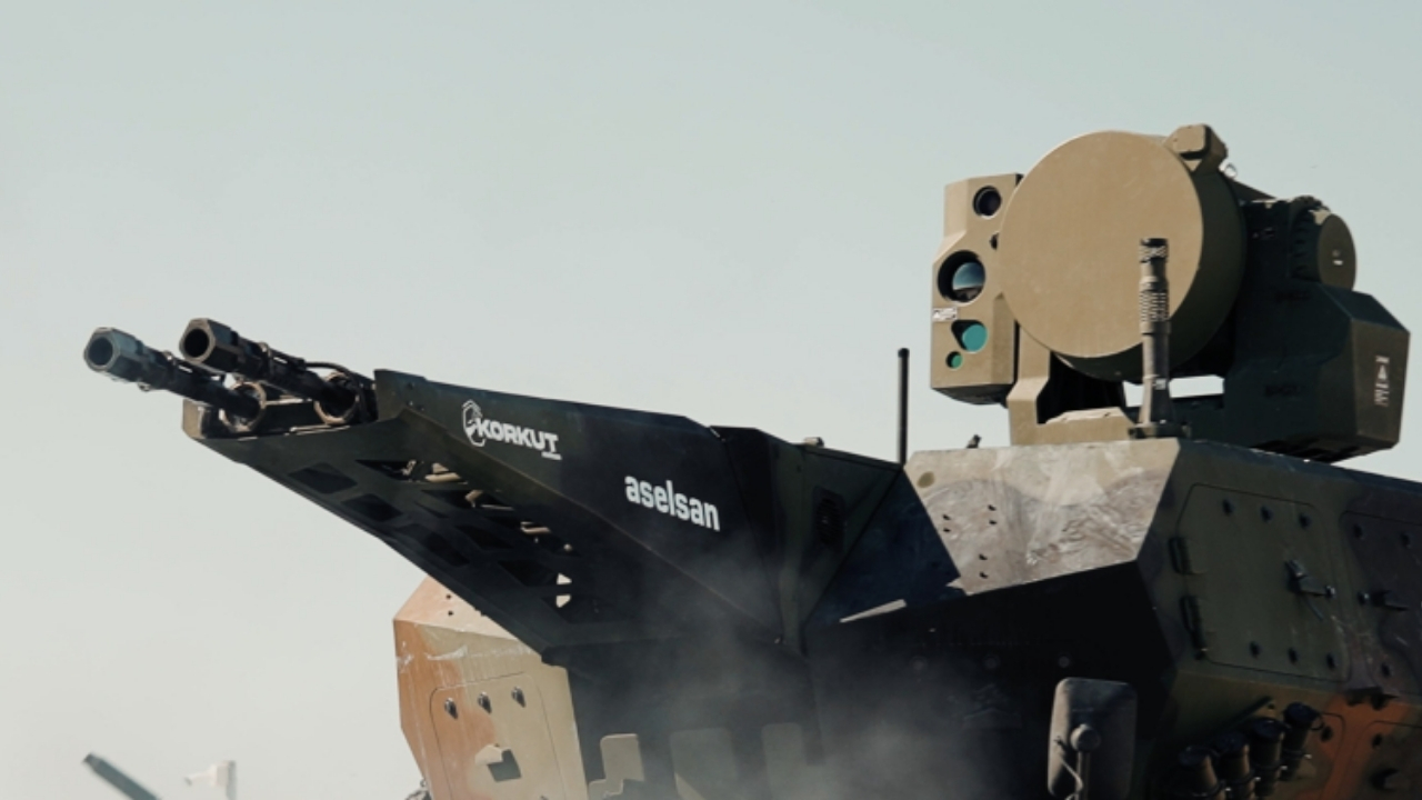 İlk defa Paris'te sergilendi