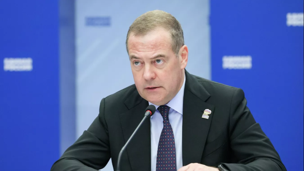 Medvedev, Avrupa’nın Tutumuna Sert Tepki Gösterdi