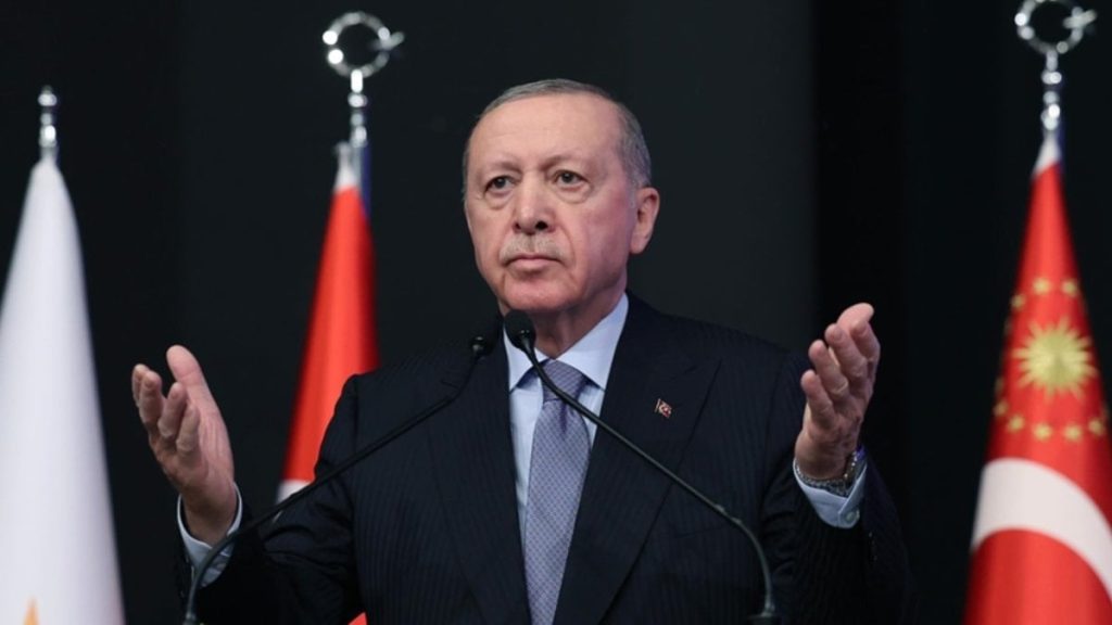 Recep Tayyip Erdoğan, 2025 ihracat başarısını kutladı
