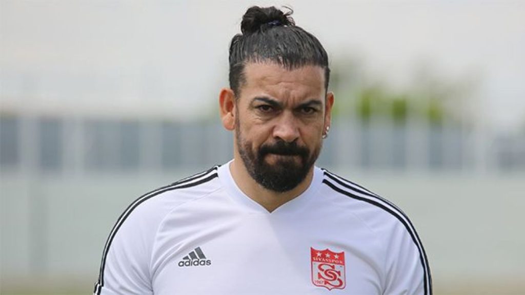Servet Çetin: Sivasspor’u tarihinin en uygun takımını kurduk