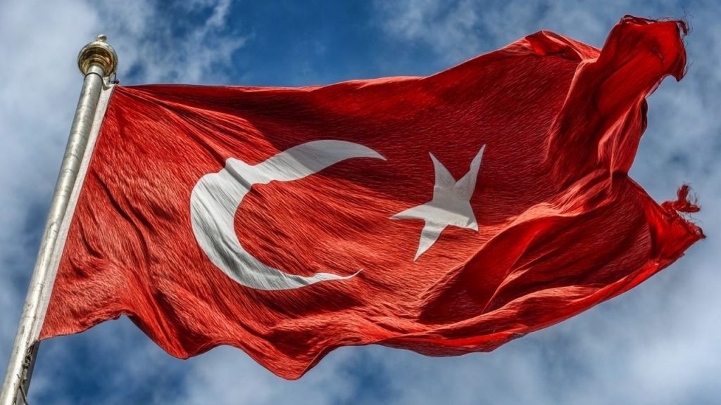 Sınırdaki Bayrak Provokasyonlarıyla İlgili Soruşturmalar Devam Ediyor