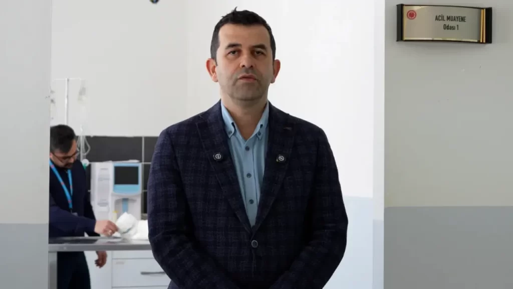 Sivas Cumhuriyet Üniversitesi Veteriner Fakültesi Acil Klinik Hizmetleri Devam Ediyor