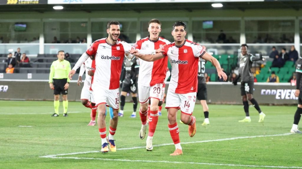 Sivasspor, Bodrum FK’yi deplasmanda 2-1 mağlup etti