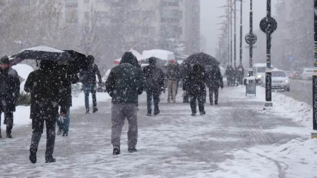 Sivas’ta Yoğun Kar Yağışı ve Doğal Denge Faydaları