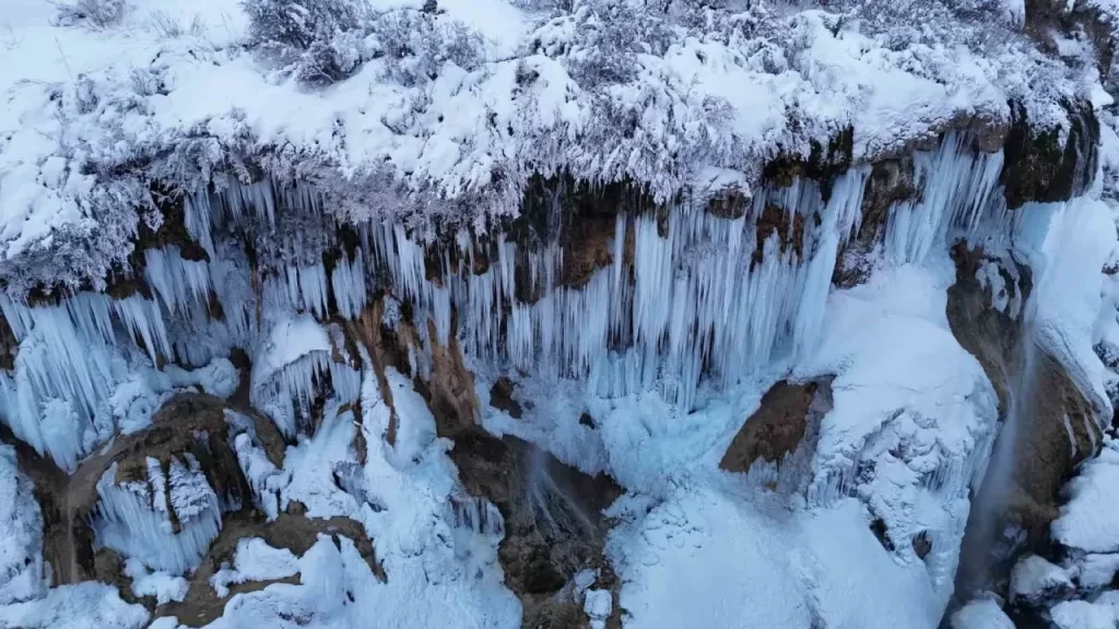 Sivas’taki Doğanşar ilçesinde kar manzaraları büyüleyici