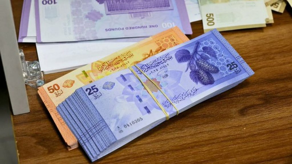 Suriye’de yeni para reformu ve banknotlar tedavüle girdi