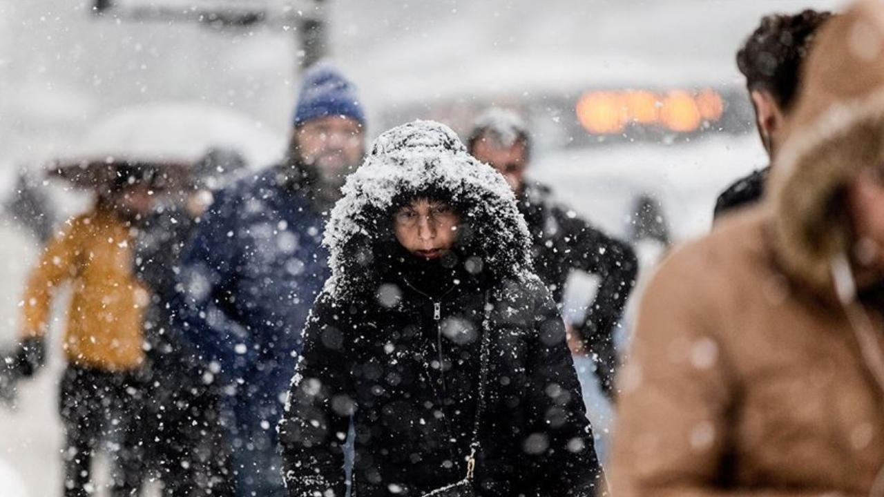 Yurt genelinde yoğun bulutlar ve yağışlı hava etkili oluyor