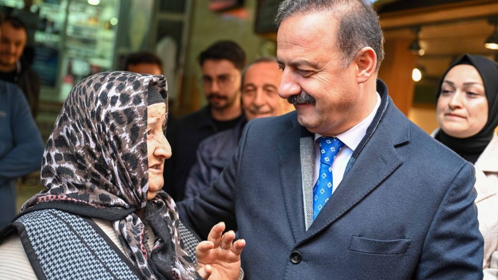 Yavuz Ağıralioğlu’ndan emekli zamları ve enflasyon değerlendirmesi