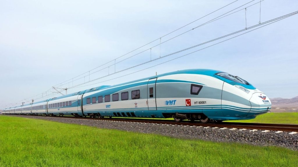 YHT Biletleri Artış ile Yeni Fiyatlarıyla Yolcu Karşına Çıktı