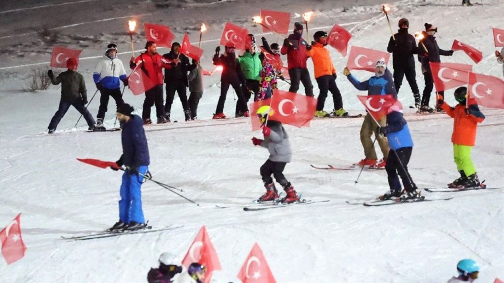 Yıldız Dağı Kayak Merkezi 2025-2026 Sezonuna Açıldı