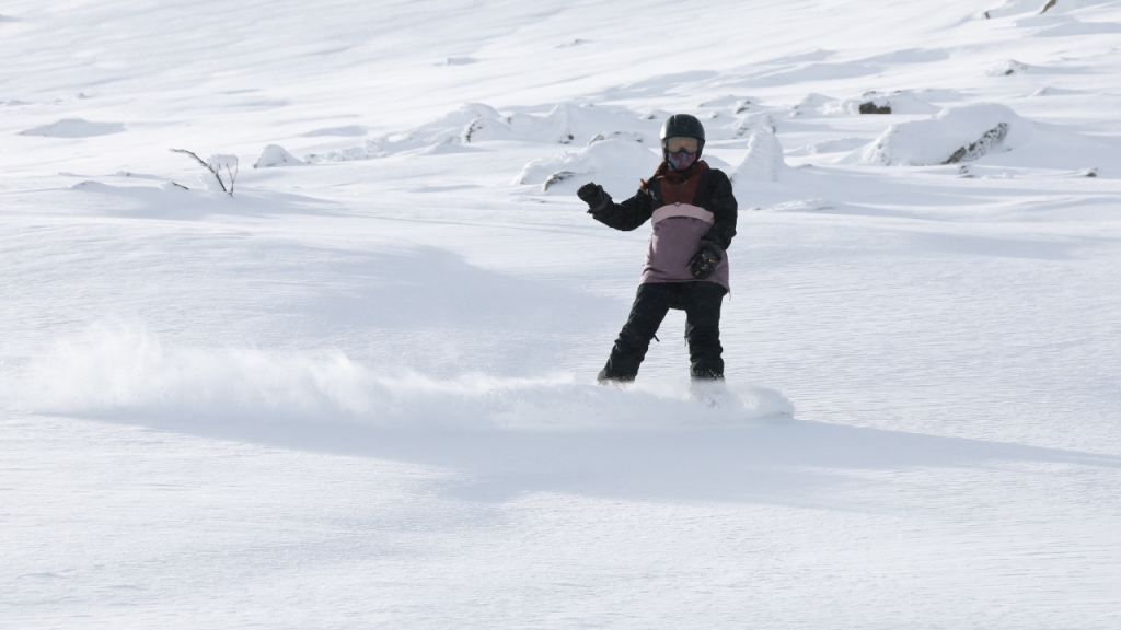 Yıldız Dağı’nda Kar Yağışı Turizmde Canlanma Sağladı