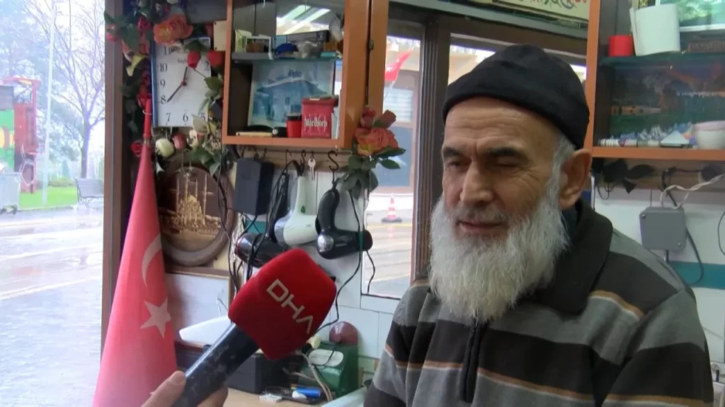 104 Yıllık Berber Dükkanı ve 49 Yıllık Meslek Hikayesi