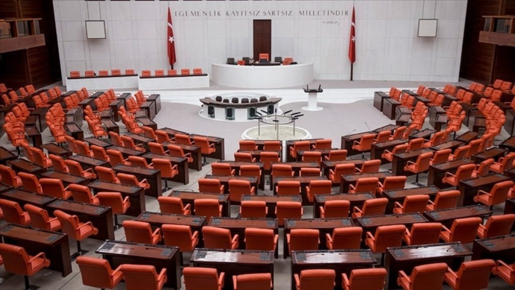 Dokunulmazlık talepleri çoğalıyor: CHP ve İYİ Parti vekillerine dosyalar sevk