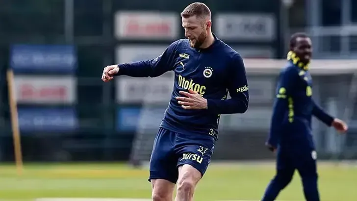 Fenerbahçe kaptanı Skriniar’a sağ kasında kısmi yırtık! Tedavi süreci başladı