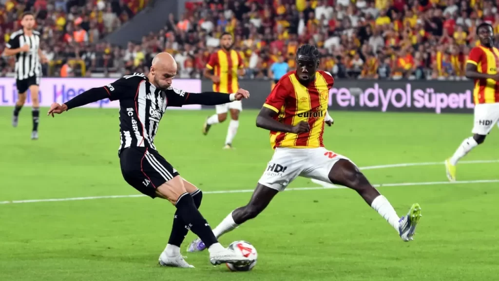 Göztepe, Beşiktaş Karşısında Önemli Puan İçin Sahada