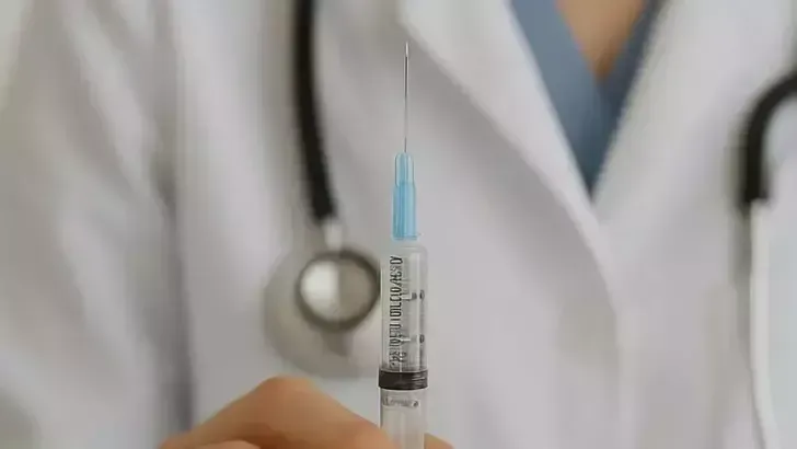 Hastanede Nöbeti Sırasında Yaşanan Şüpheli İlaç Uygulaması ve Ardındaki Soruşturma