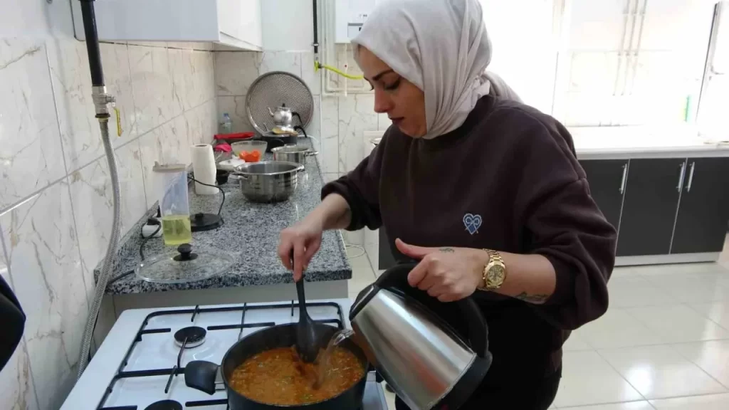 Hilal Evler’de Aşçılık ve Pastacılık Kursları Yoğun İlgi Görüyor