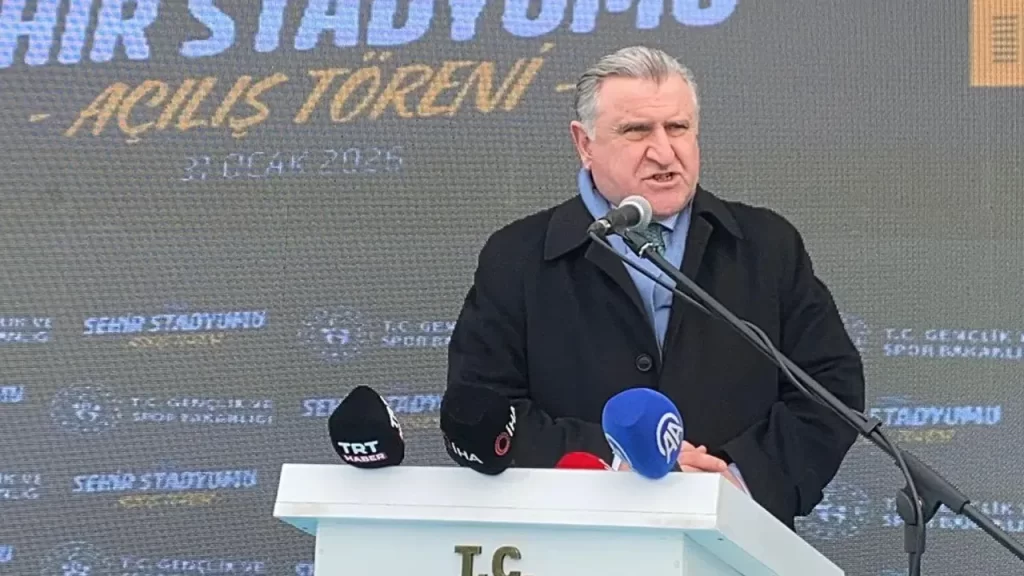 Iğdır Stadyumu açıldı: Türkiye spor ülkesi yolunda önemli adım