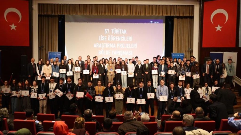 Kayseri Bölge Finalinde Sivaslı Gençler 20 Dereceyle Damga Vurdu