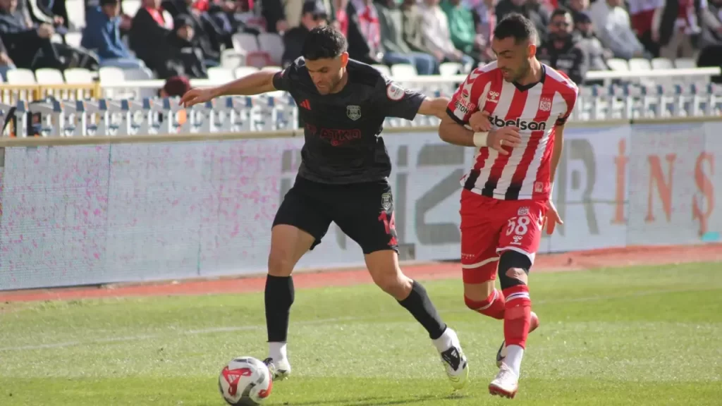 Sivasspor ile Vanspor FK 14 Şubat’ta Zorlu 90 Dakikalara Doğru