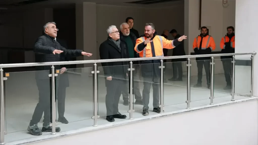 Vali Şimşek: 1071 yataklı hastane bölgenin sağlık merkezlerinden biri olacak